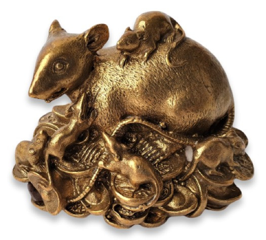 Фигурка крыса на монетах с крысятами, бронза, 9 см